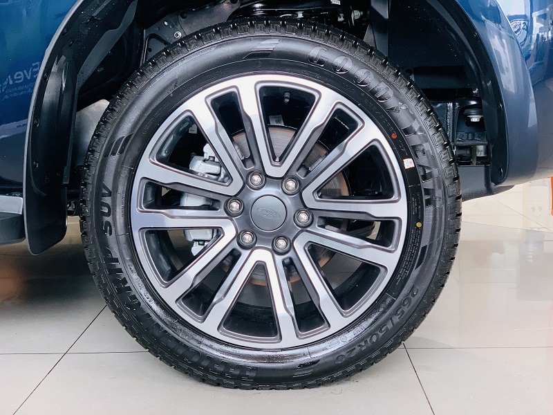 Ford Capital chính hãng