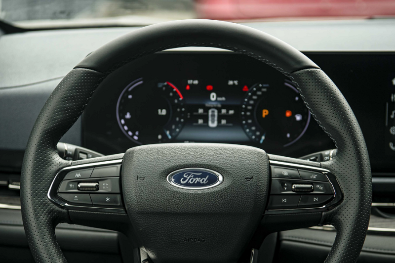 Ford Capital chính hãng