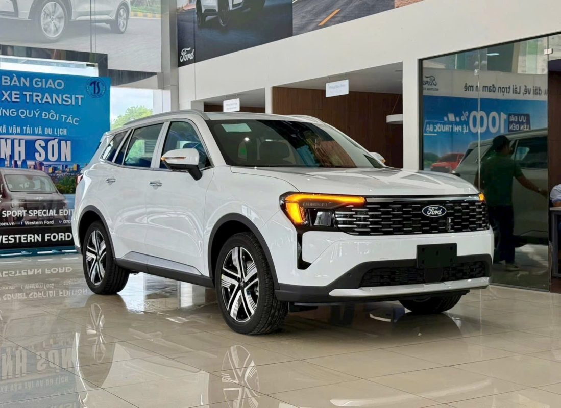 Ford Capital chính hãng
